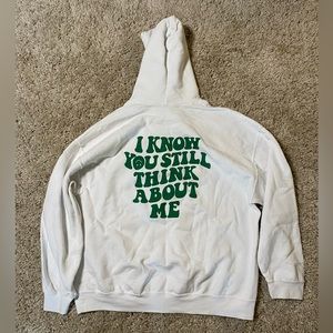 super cute comfy sweatshirt. from copper closet